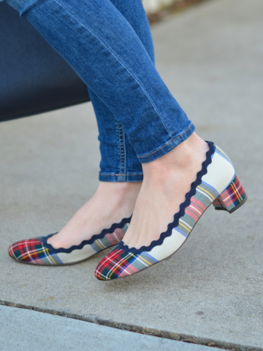J.Crew Plaid Scalloped Ballet Flats Block Heel Red Navy Size 6